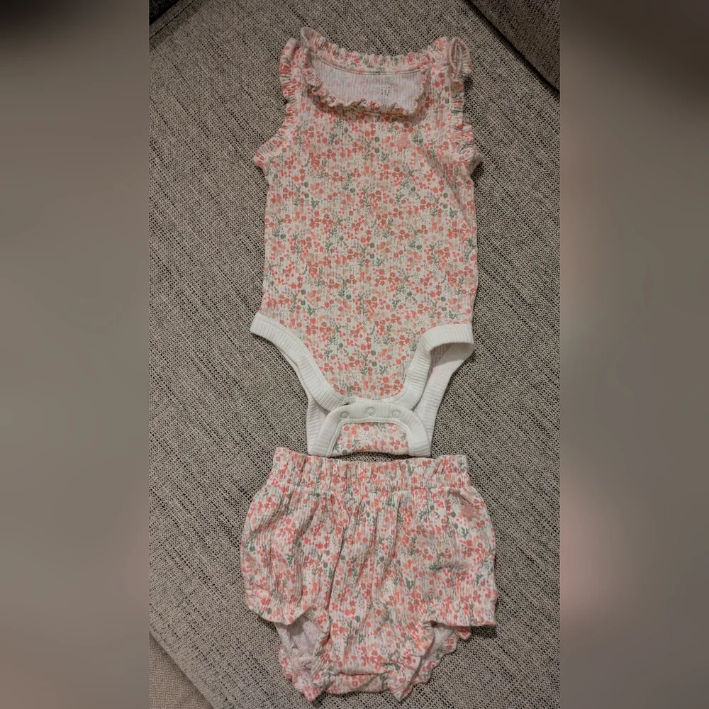 GAP Floral Onesie With DiaperCover Set - Pink and White